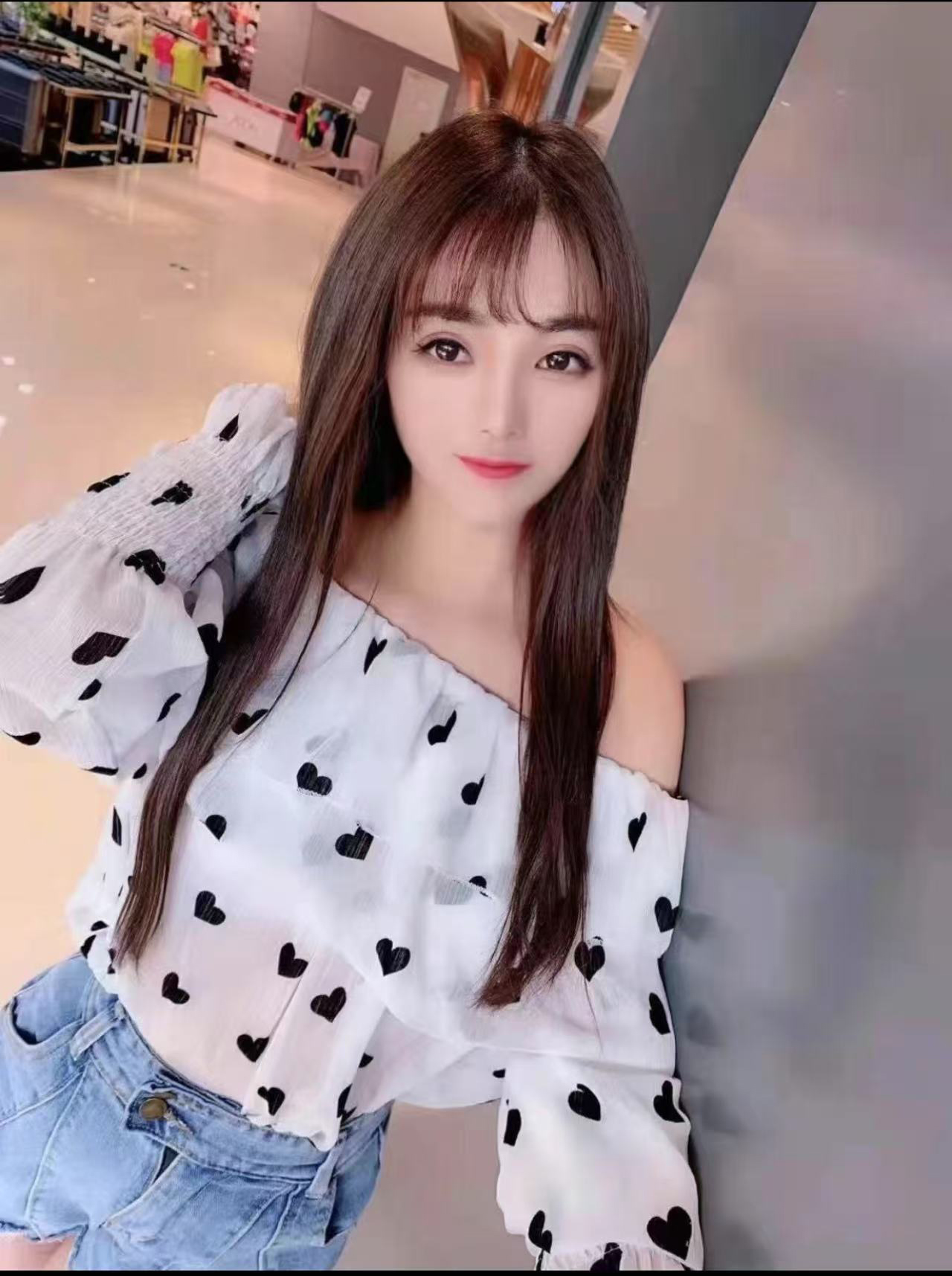 新人こなちゃん（23歳）